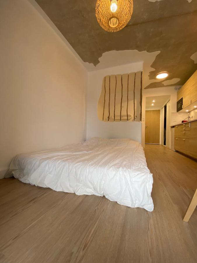 Appartement Santorini hyerois à Hyères Extérieur photo